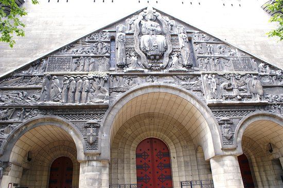 Eglise Saint-Pierre-de-Chaillot